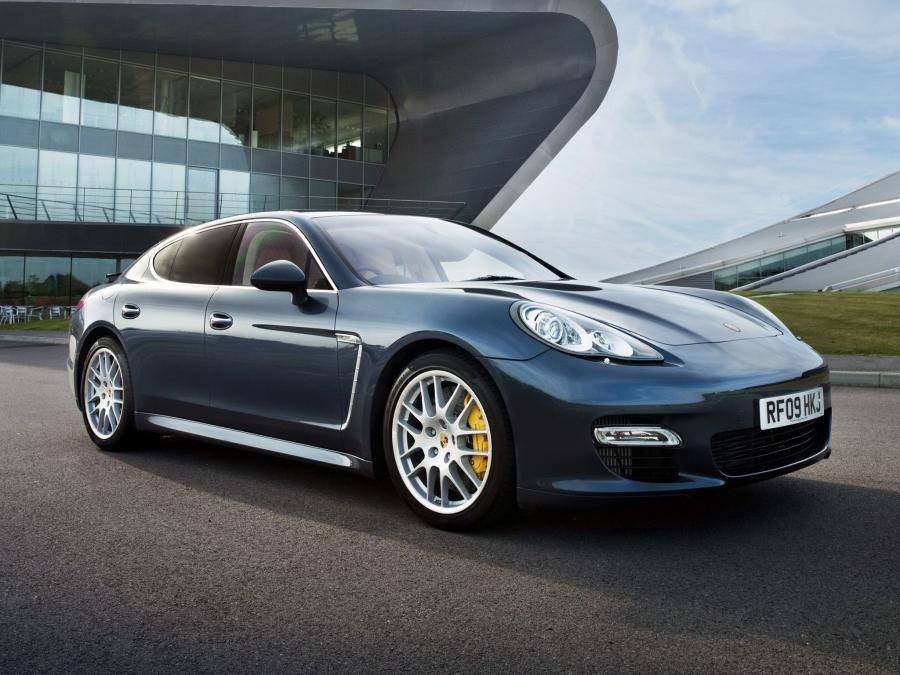 Porsche Panamera Turbo (UK) '2009